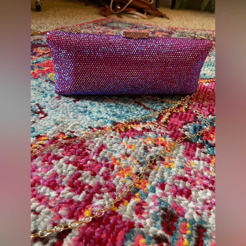 Beautiful Fuchsia Iridescent Bedazzled Rhinestone Clutch Crossbody